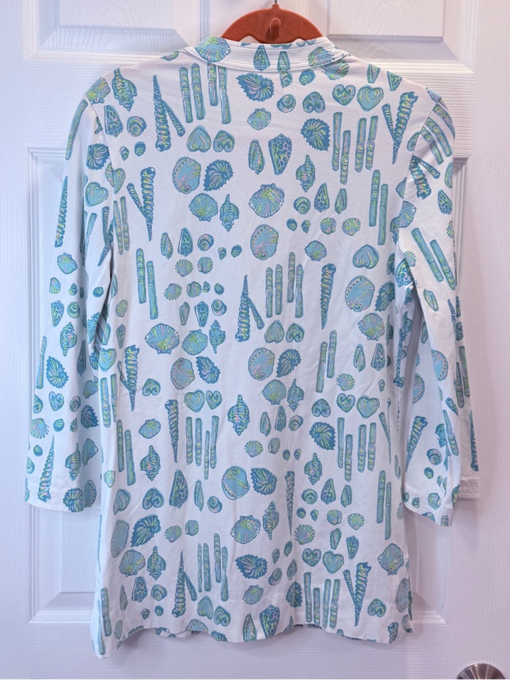 Lilly Pulitzer Shell Print V-Neck Women's Knit Tunic Top -NWOT - Picture 2 of 7